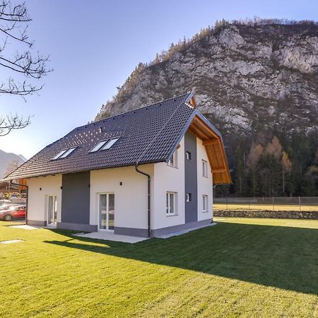 Chic Apartments With Balcony And Spa In Mojstrana Exterior photo